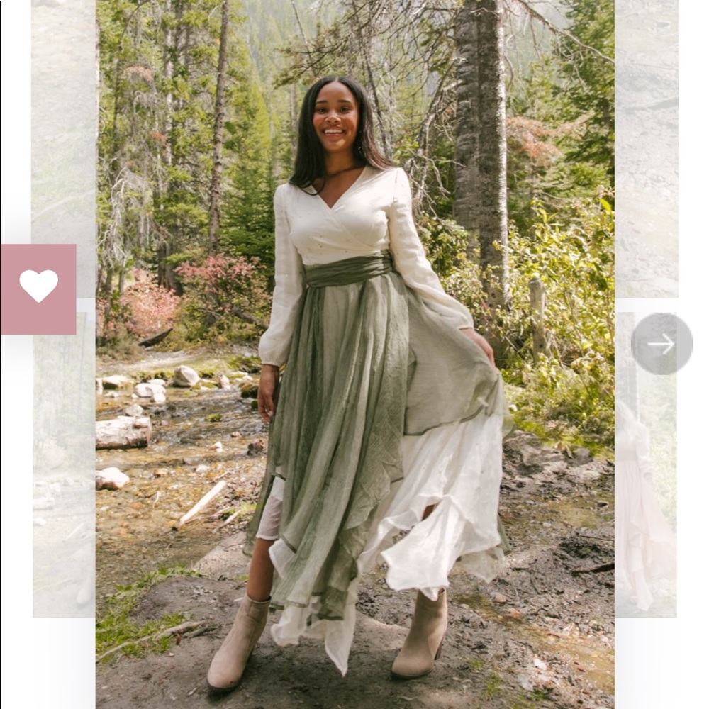 Ivy City Co Sage Green Woodland Dress